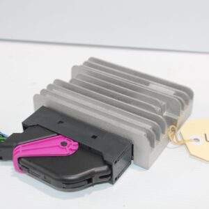 Mercedes Benz W205 W238 C E Class Sound Generator Control Unit A2389008900 - Image 2
