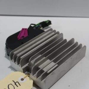 Mercedes Benz W205 W238 C E Class Sound Generator Control Unit A2389008900 - Image 8