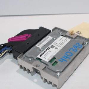 Mercedes Benz W205 W238 C E Class Sound Generator Control Unit A2389008900 - Image 5