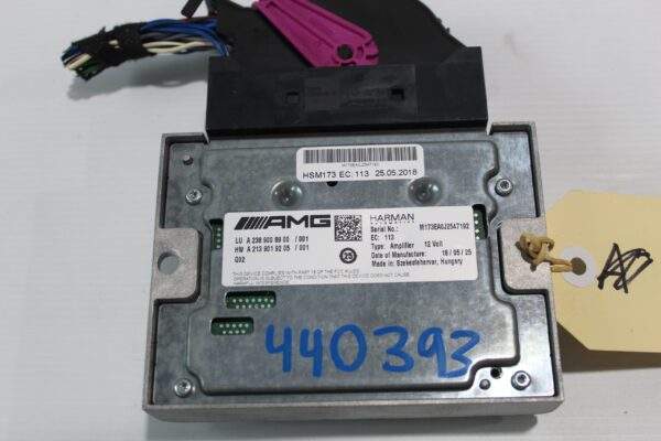 Mercedes Benz W205 W238 C E Class Sound Generator Control Unit A2389008900