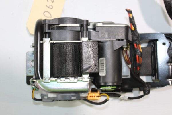 Mercedes Benz W205 C Class Front Right Seat Belt Pre-Tensioner A2058607800