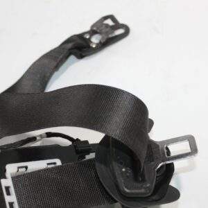 Mercedes Benz W205 C Class Front Right Seat Belt Pre-Tensioner A2058607800 - Image 3