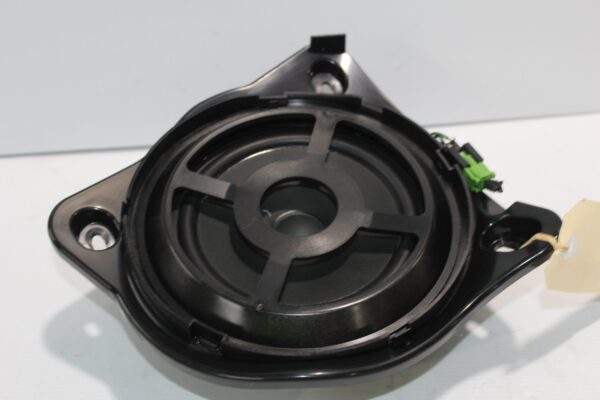 Mercedes Benz W205 C Class Front Left Door Speaker A2058201502, A2058205502