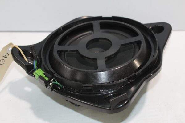 Mercedes Benz W205 C Class Front Left Door Speaker A2058201502, A2058205502