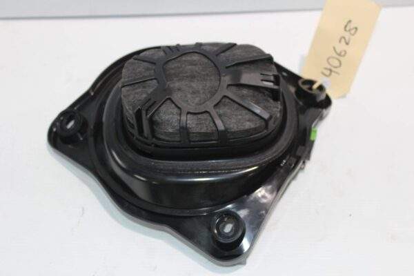 Mercedes Benz W205 C Class Front Left Door Speaker A2058201502, A2058205502