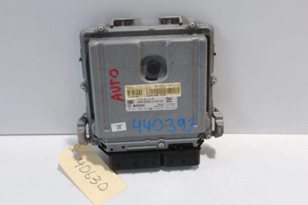 Mercedes Benz W205 C300 M264.920 Engine Control Unit ECU A2649000700 A2649011900
