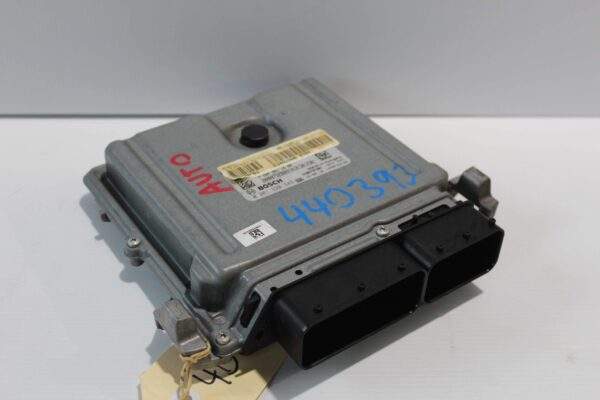 Mercedes Benz W205 C300 M264.920 Engine Control Unit ECU A2649000700 A2649011900
