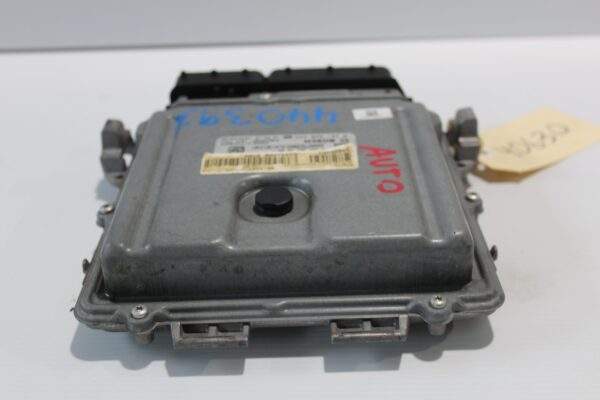 Mercedes Benz W205 C300 M264.920 Engine Control Unit ECU A2649000700 A2649011900