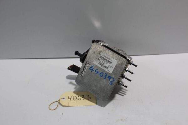 Mercedes Benz W205 C Class ABS Unit Pump Module A2059007643, A2059006443