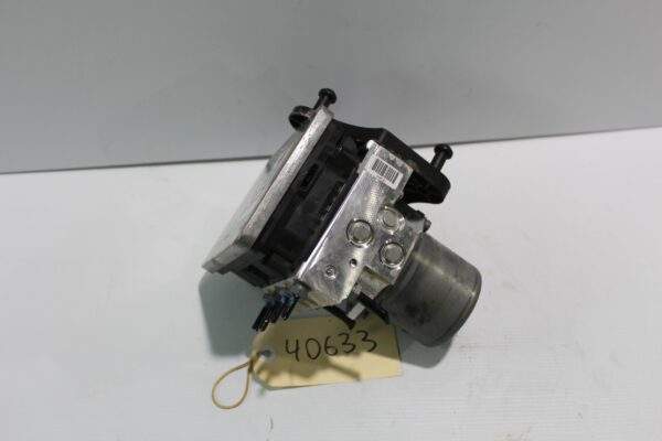 Mercedes Benz W205 C Class ABS Unit Pump Module A2059007643, A2059006443