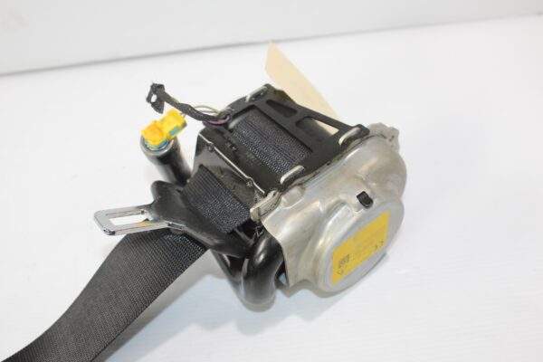 Mercedes Benz W205 C Class Rear Right Seat Belt Pre-Tensioner A2058602485