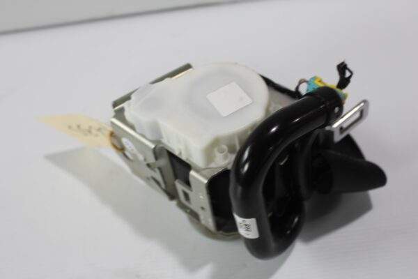 Mercedes Benz W205 C Class Rear Right Seat Belt Pre-Tensioner A2058602485