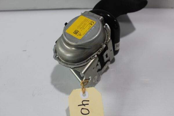 Mercedes Benz W205 C Class Left Right Seat Belt Pre-Tensioner A2058602385