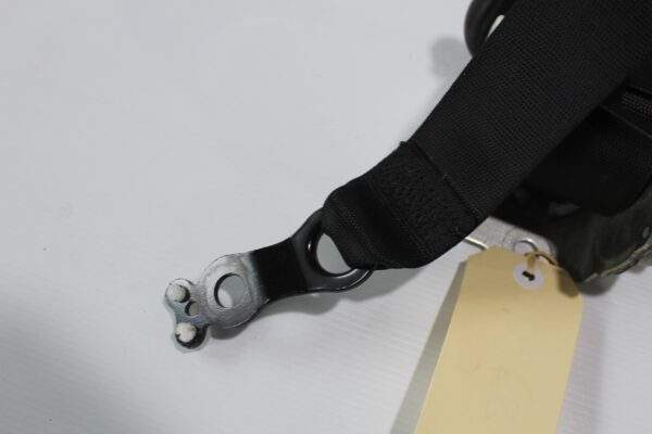 Mercedes Benz W205 C Class Left Right Seat Belt Pre-Tensioner A2058602385
