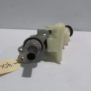 Mercedes Benz W177 A Class Brake Master Cylinder A1774304400, A1774305600 - Image 5