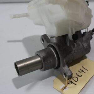 Mercedes Benz W205 C Class Brake Master Cylinder A2054300002, A2134300100 - Image 5