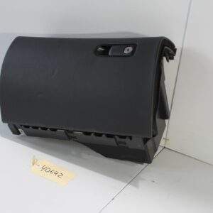 Mercedes Benz W205 C Class Glove Box Storage Compartment A2056800191 - Image 2