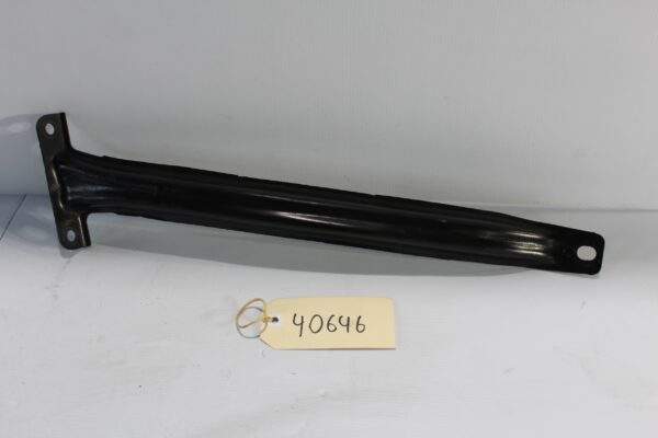 Mercedes Benz W205 C Class Front Strut Tower Brace Support A2056280424