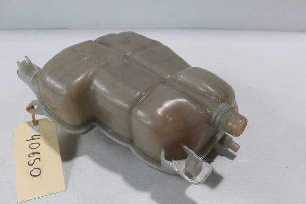 Mercedes Benz W177 W118 A CLA Class Coolant Expansion Tank Reservoir A2475000049