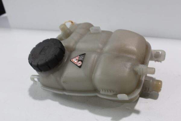 Mercedes Benz W177 W118 A CLA Class Coolant Expansion Tank Reservoir A2475000049