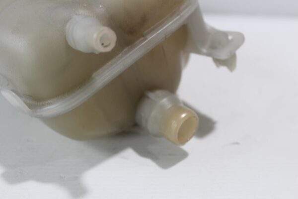 Mercedes Benz W177 W118 A CLA Class Coolant Expansion Tank Reservoir A2475000049