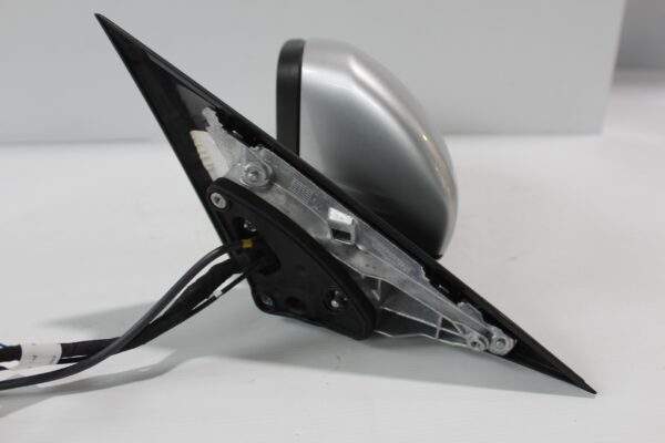 Mercedes Benz W205 C Class Left Mirror Assembly Camera Type A2058102105