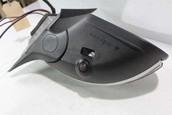 Mercedes Benz W205 C Class Right Mirror Assembly Camera Type A2058101405