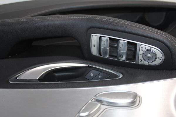 Mercedes Benz W205 C300 Front Right Drivers Door Card Trim Panel A2057205227