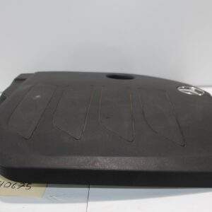 Mercedes Benz W205 C300 M246 Engine Cover A2640102400 - Image 2