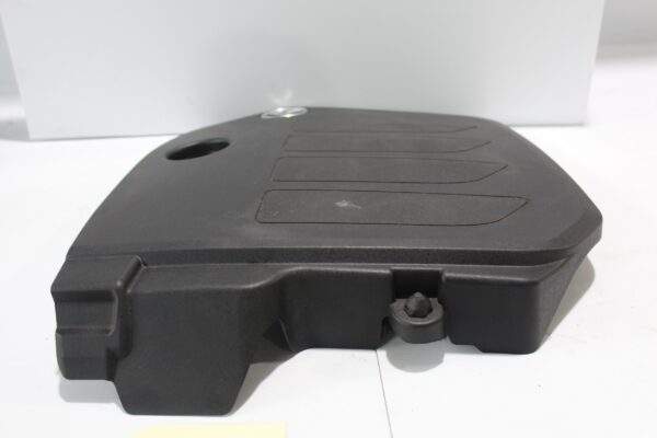 Mercedes Benz W205 C300 M246 Engine Cover A2640102400