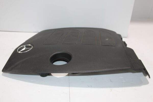 Mercedes Benz W205 C300 M246 Engine Cover A2640102400