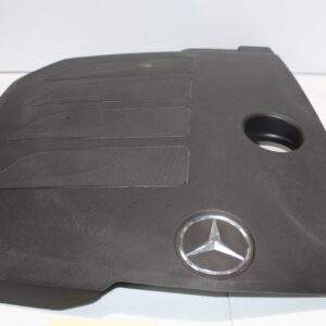 Mercedes Benz W205 C300 M246 Engine Cover A2640102400 - Image 8