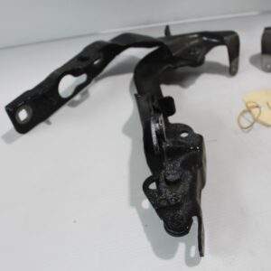 Mercedes Benz W176 A Class Bonnet Hood Hinge Pair A1768800328, A1768800428 - Image 2