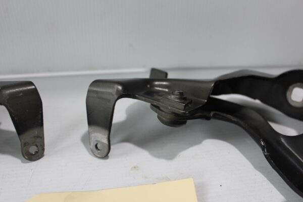 Mercedes Benz W176 A Class Bonnet Hood Hinge Pair A1768800328, A1768800428