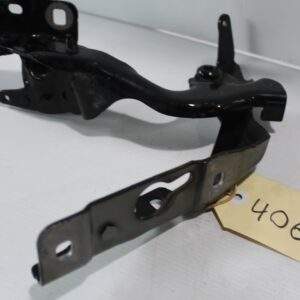 Mercedes Benz W176 A Class Bonnet Hood Hinge Pair A1768800328, A1768800428 - Image 9