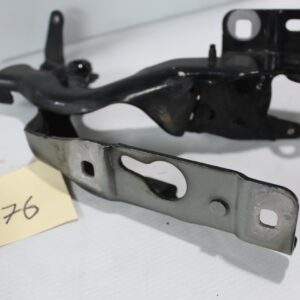 Mercedes Benz W176 A Class Bonnet Hood Hinge Pair A1768800328, A1768800428 - Image 8