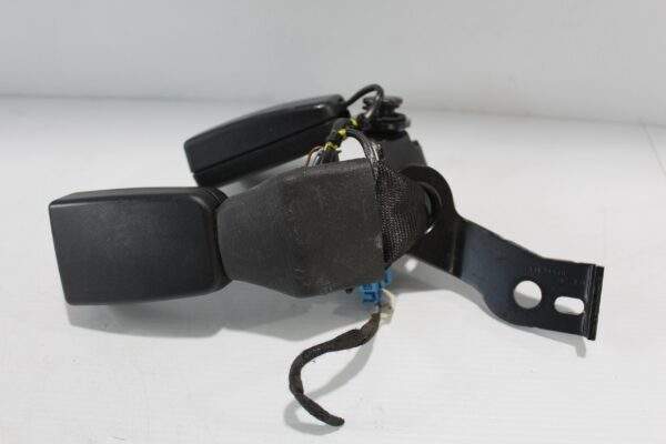 Mercedes Benz W205 C Class Rear Right And Centre Seat Belt Buckle A2058600469