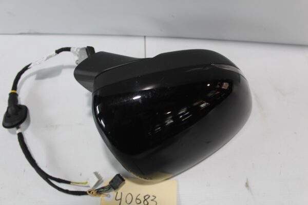 Mercedes Benz W177 A250 A35 A45 Right Side Mirror A1778102205, A1778100405