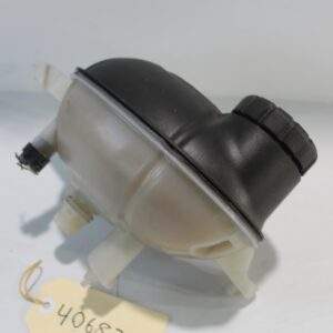 Mercedes Benz W205 C Class Coolant Radiator Overflow Expansion Tank A2055000049 - Image 10