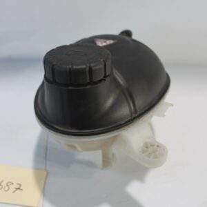 Mercedes Benz W205 C Class Coolant Radiator Overflow Expansion Tank A2055000049 - Image 9