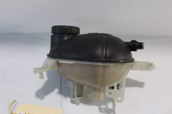 Mercedes Benz W205 C Class Coolant Radiator Overflow Expansion Tank A2055000049