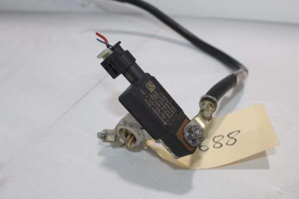 Mercedes Benz W205 W253 C GLC Class Negative Battery Terminal Sensor A0009056507