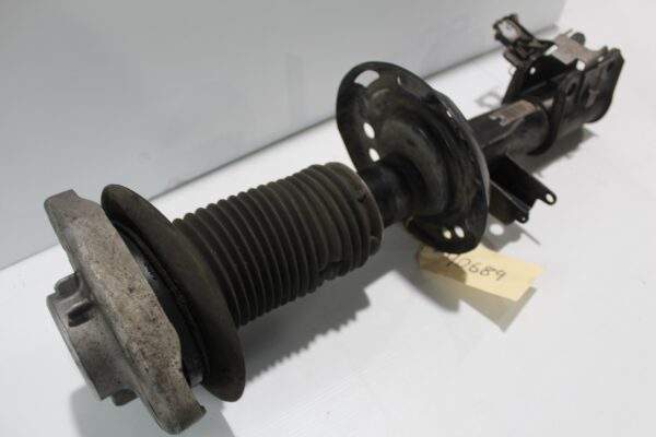 Mercedes Benz W176 W117 A45 CLA45 Front Left Shock Absorber Strut A1763204938