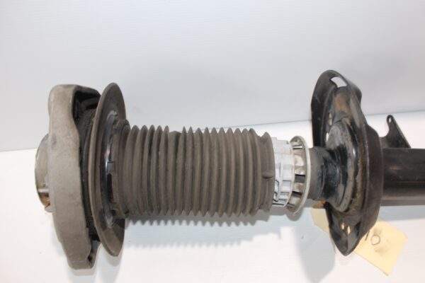 Mercedes Benz W176 W117 A45 CLA45 Front Right Shock Absorber Strut A1763205038
