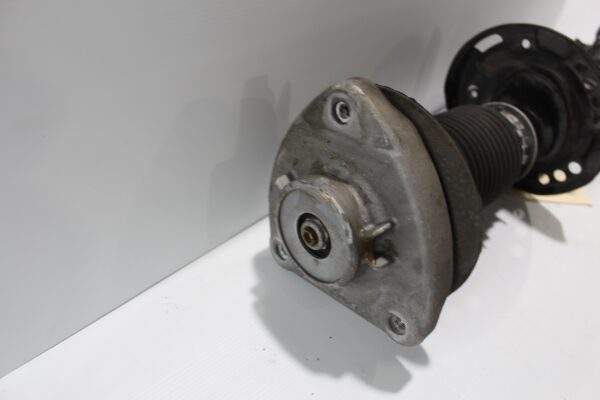 Mercedes Benz W176 W117 A45 CLA45 Front Right Shock Absorber Strut A1763205038