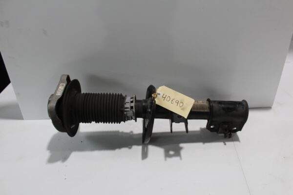 Mercedes Benz W176 W117 A45 CLA45 Front Right Shock Absorber Strut A1763205038
