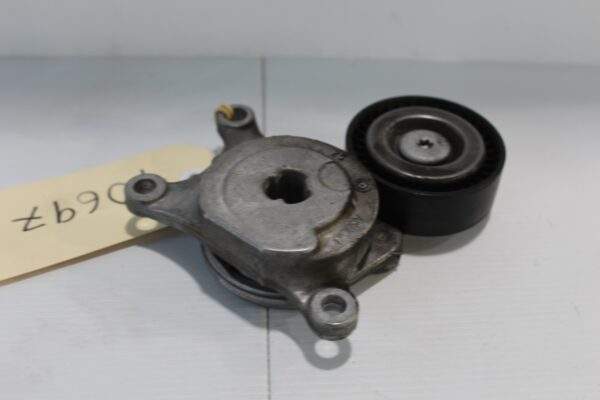 Mercedes Benz W176 W117 A45 CLA45 M133 Drivebelt Tensioner Pulley A2702000370