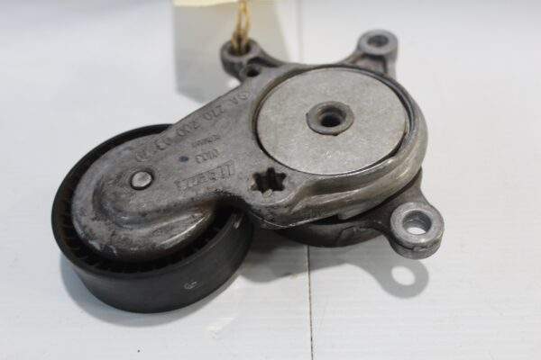 Mercedes Benz W176 W117 A45 CLA45 M133 Drivebelt Tensioner Pulley A2702000370
