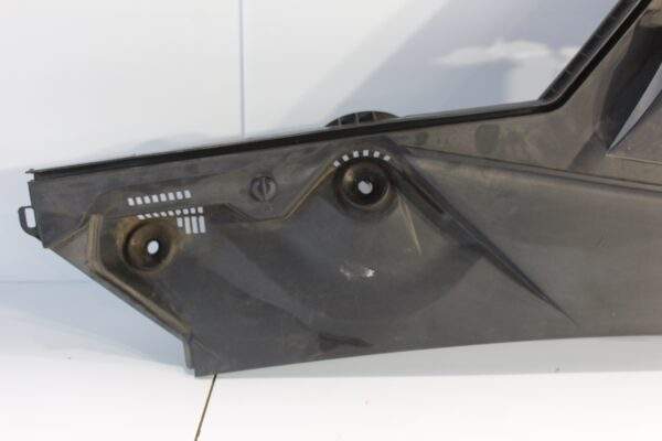 Mercedes Benz W205 C Class Right Scuttle Panel Cowel A2058308404, A2058309302