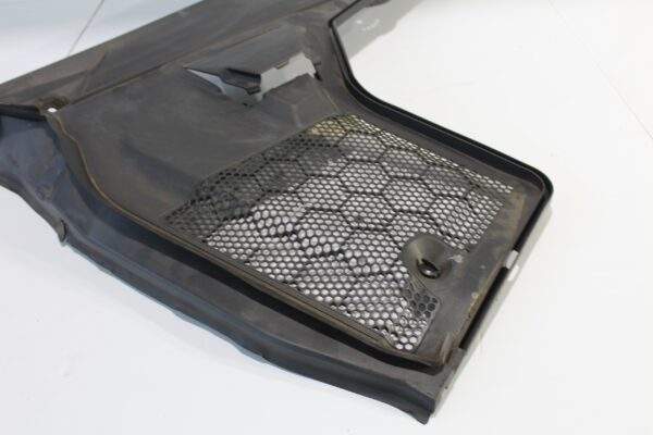 Mercedes Benz W205 C Class Right Scuttle Panel Cowel A2058308404, A2058309302